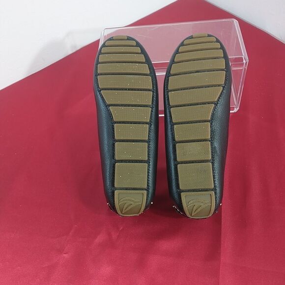 Sperry Woman's SZ 5M Flats Driver Loafer. Condition is Pre-owned. - Picture 7 of 10